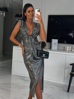 Sukienka Maxi czarna  ze srebrnymi cekinami